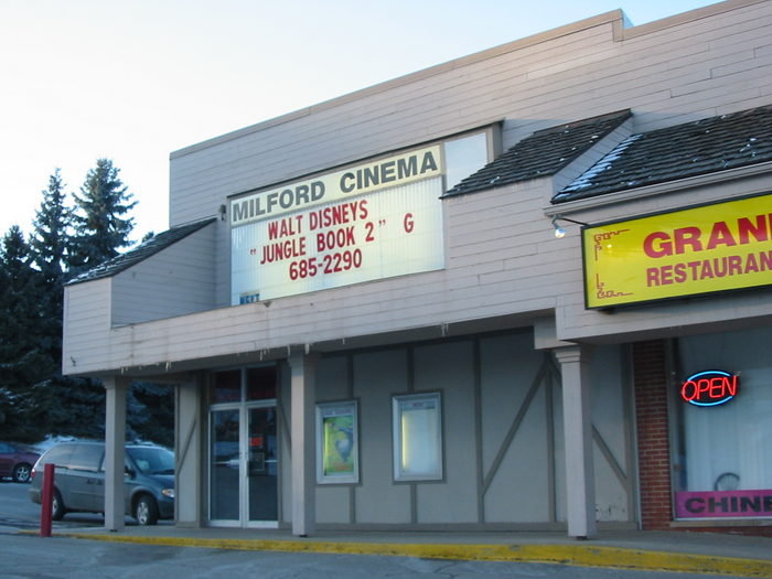 Milford Independent Cinema - Summer 2002 (newer photo)